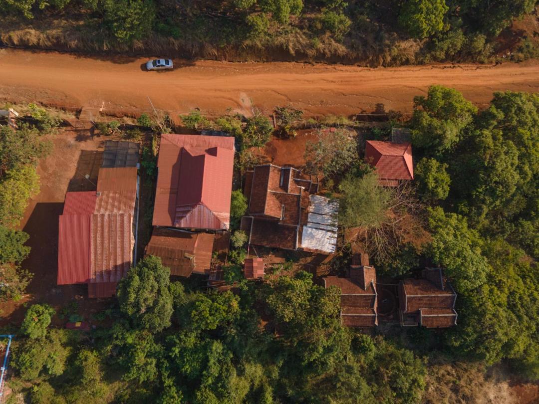 Banlung Nature House Eco-Lodge& Trekking מראה חיצוני תמונה