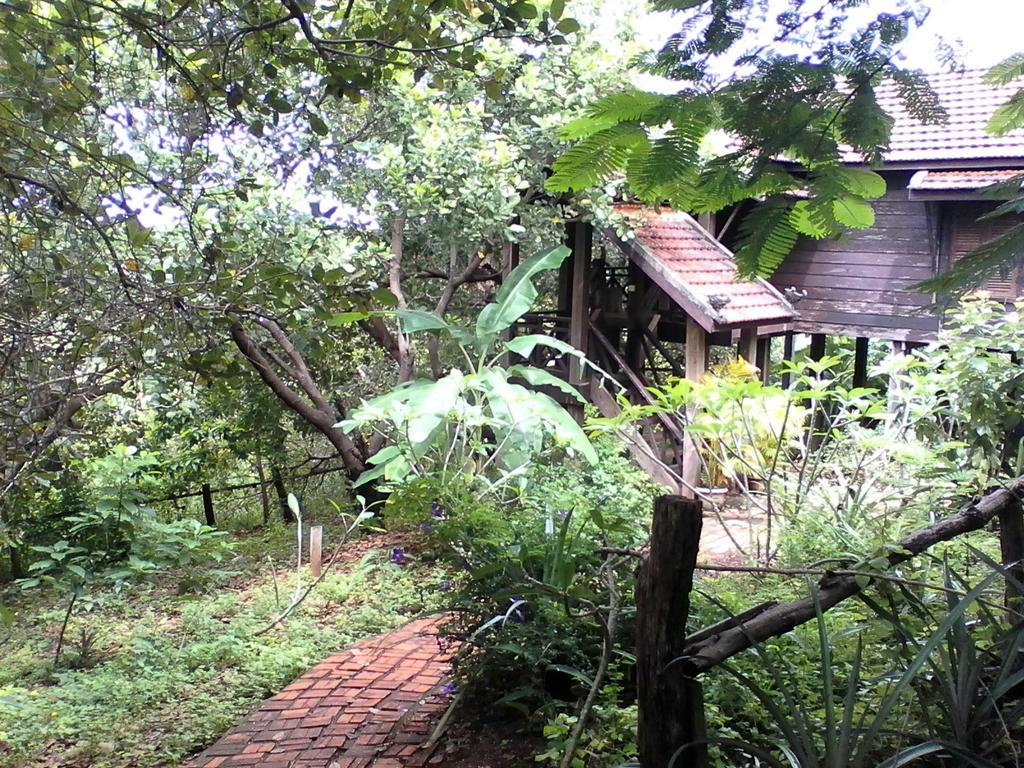 Banlung Nature House Eco-Lodge& Trekking מראה חיצוני תמונה