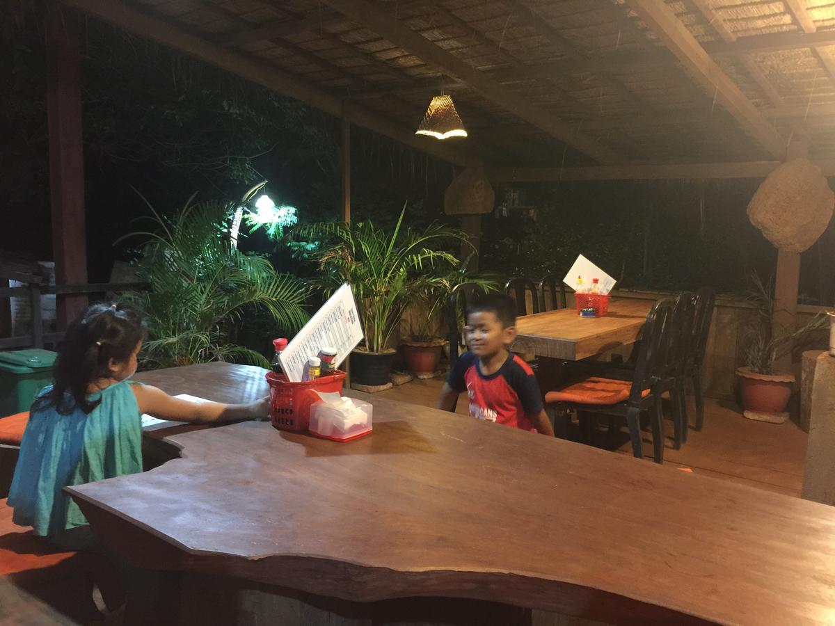 Banlung Nature House Eco-Lodge& Trekking מראה חיצוני תמונה