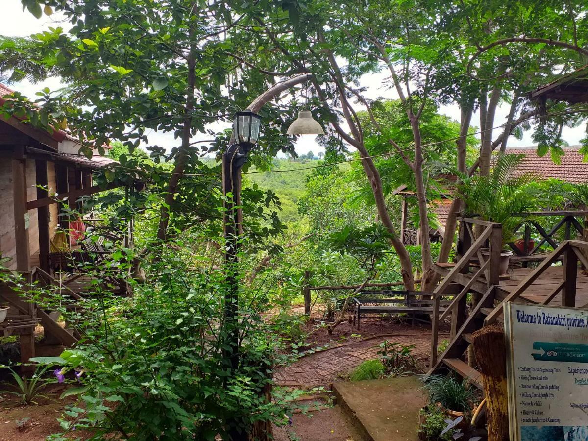 Banlung Nature House Eco-Lodge& Trekking מראה חיצוני תמונה