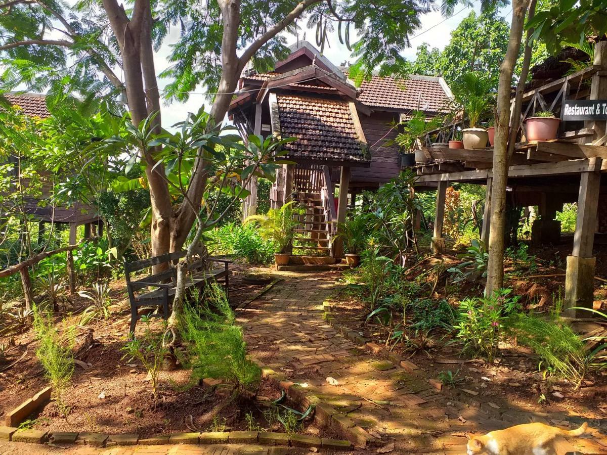 Banlung Nature House Eco-Lodge& Trekking מראה חיצוני תמונה